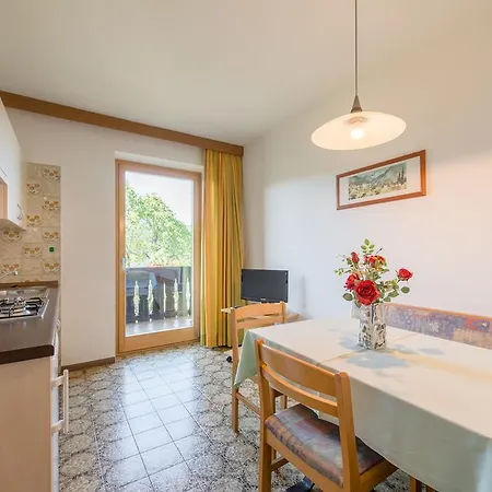 Garni-residence Paul Aparthotel Nova Ponente